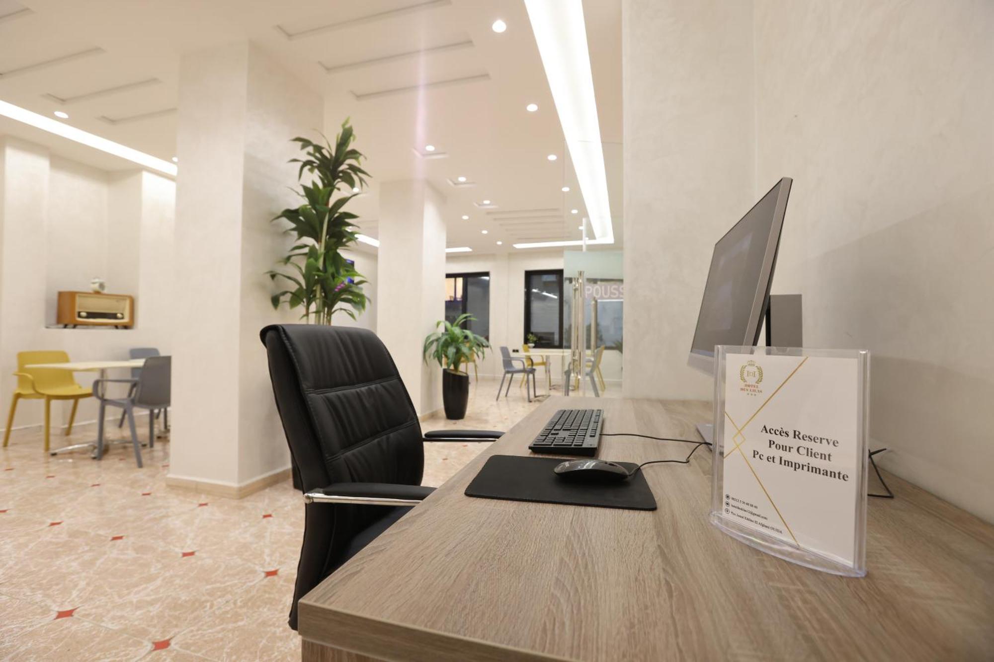 Hotel Des Lilas Oujda Kültér fotó